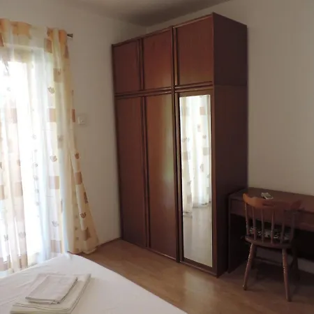 Apartmani Antica Cres Exterior photo